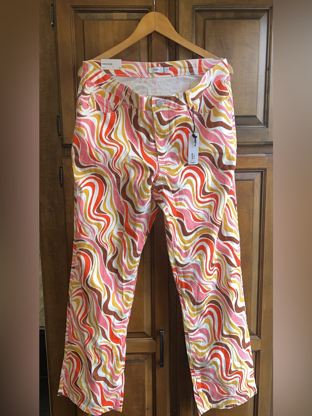 Rue+ High-Rise Retro Swirl Print Skate Jeans Size 1X - Picture 3 of 7